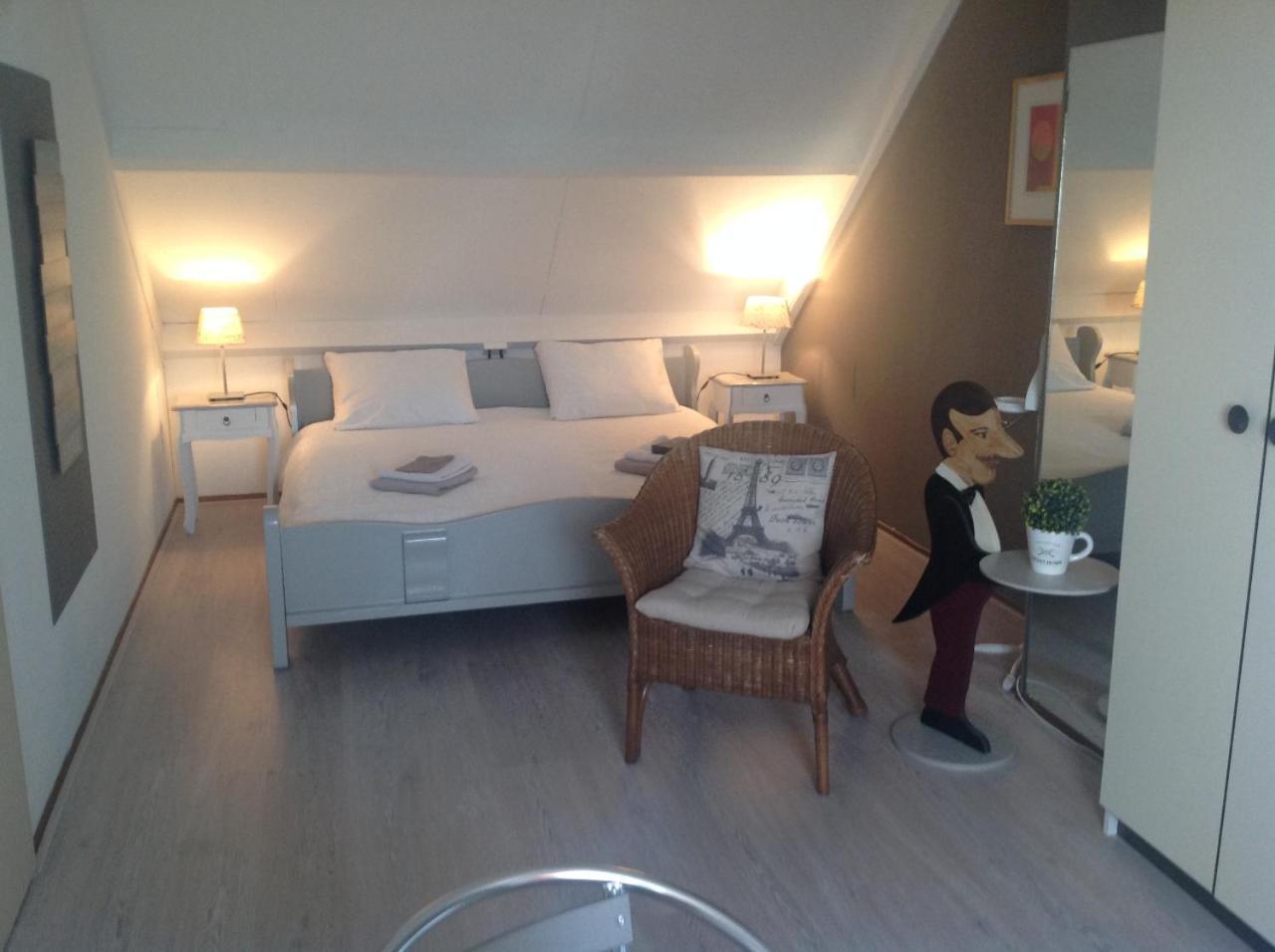 B&B De Tred Sneek Luaran gambar